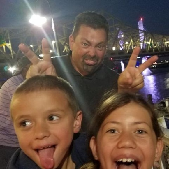 Meet your Posher, Brett - Picture 1 of 1